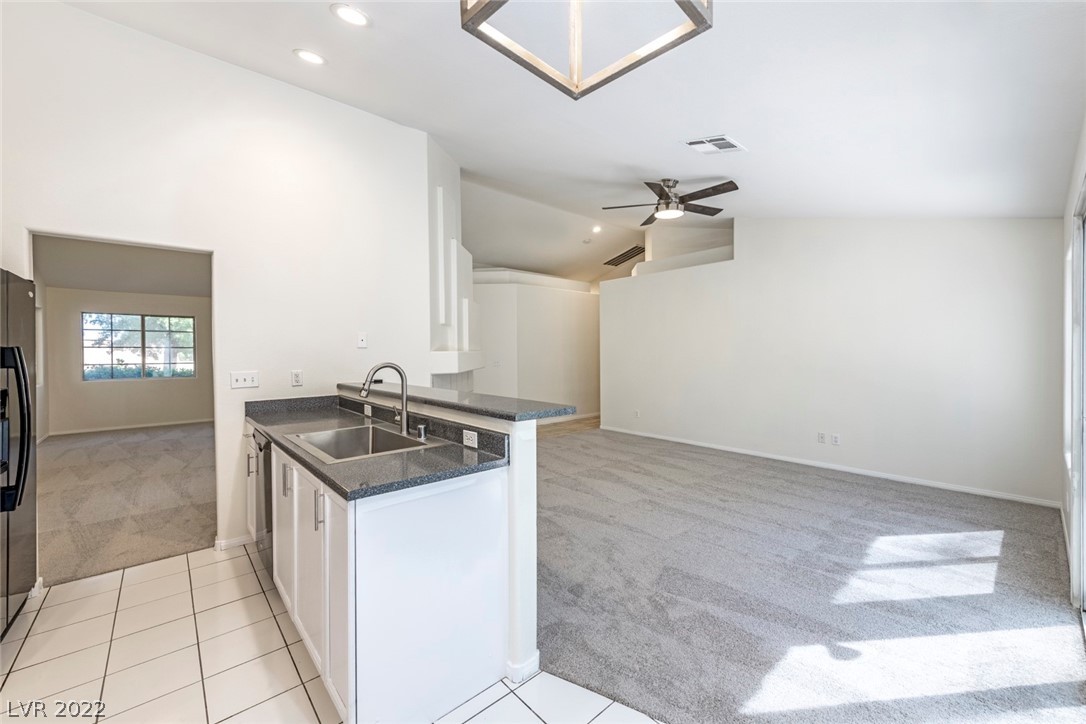 7405 Painted Ridge Street Las Vegas, NV 89131 - Photo 4 of 23