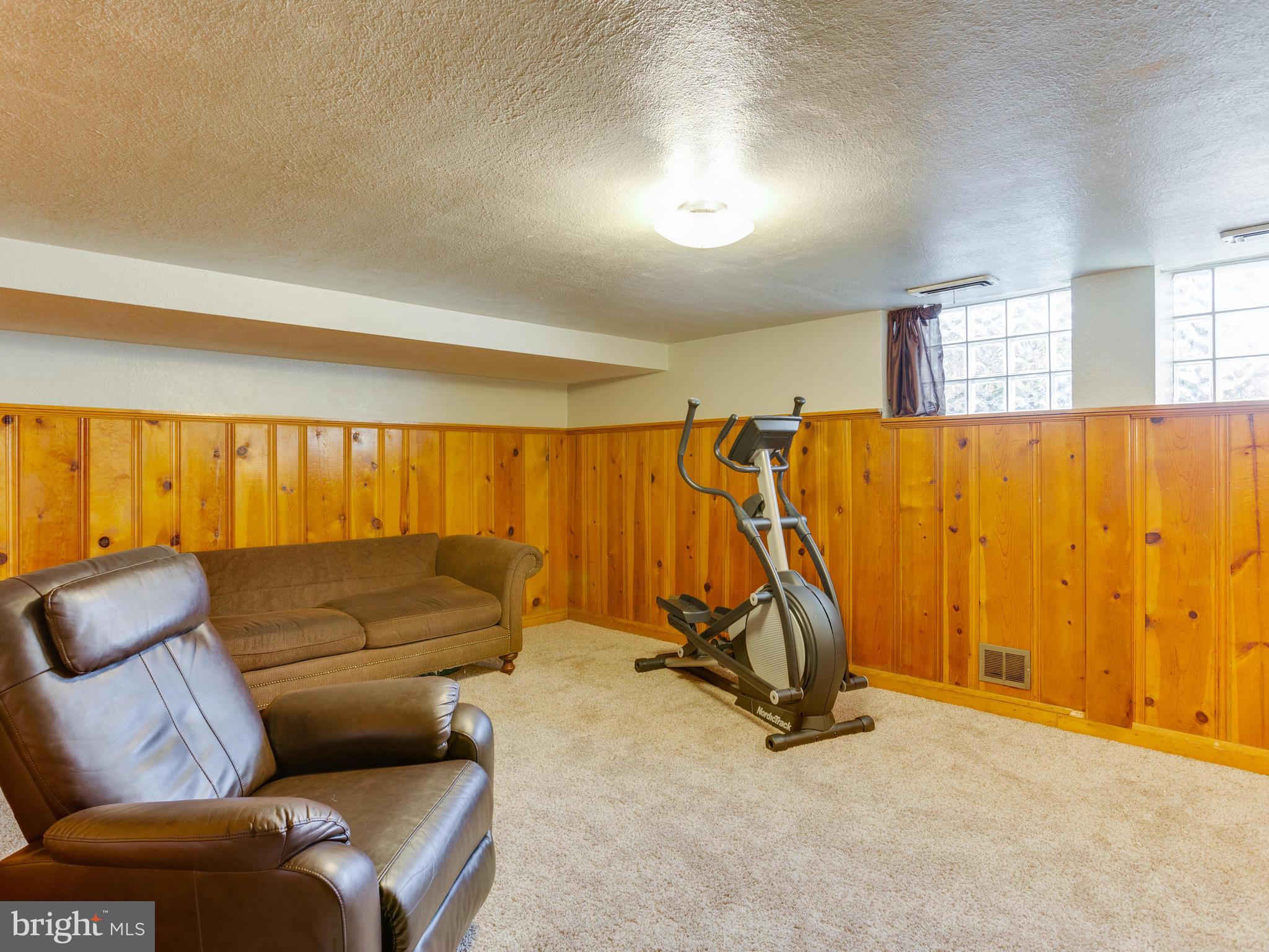 1535 Barrett Road Baltimore, MD 21207 - Photo 38 of 56 Gallery Image 38