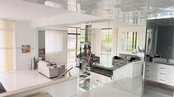 $9,000 | 19707 Turnberry Way, Unit TH6, Aventura, FL 33180