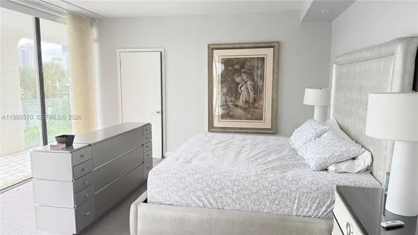 $9,000 | 19707 Turnberry Way, Unit TH6, Aventura, FL 33180