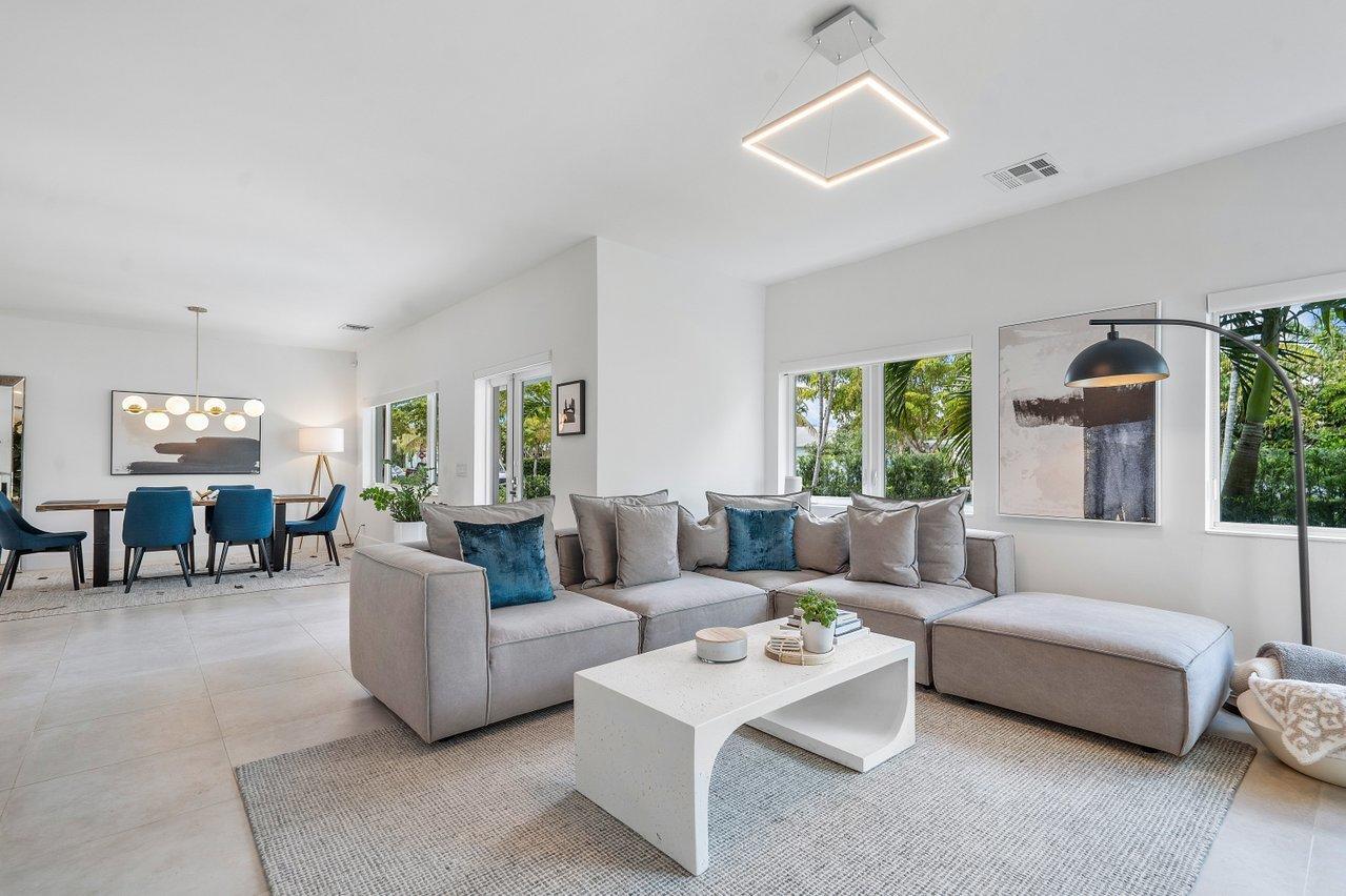 120 Beverly Road West Palm Beach, FL 33405 - Photo 7 of 43 120BEVERLY07