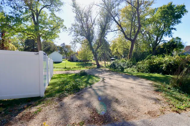 $429,900 | 216 North 5th Street, Delavan, WI 53115