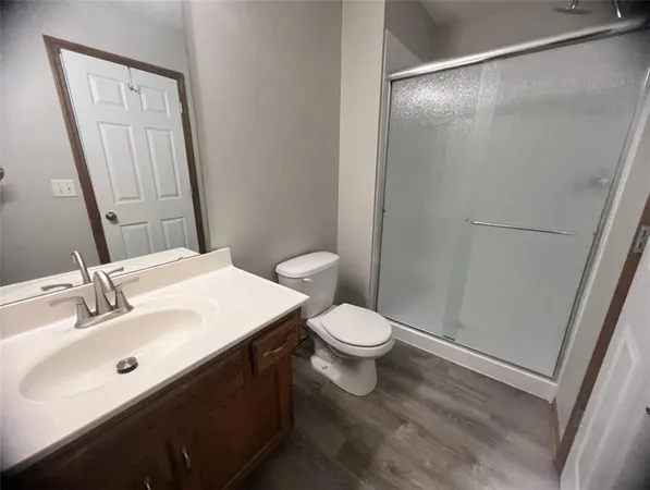 $225,000 | 1611 Southwest Highland Drive, Lee's Summit, MO 64081