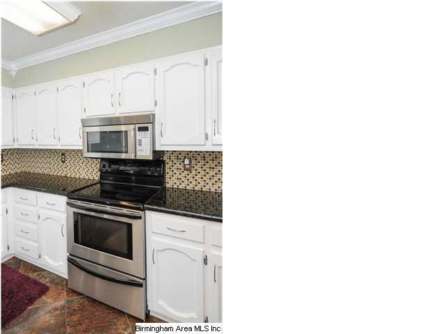 1406 Secretariat Drive Helena, AL 35080 - Photo 14 of 32