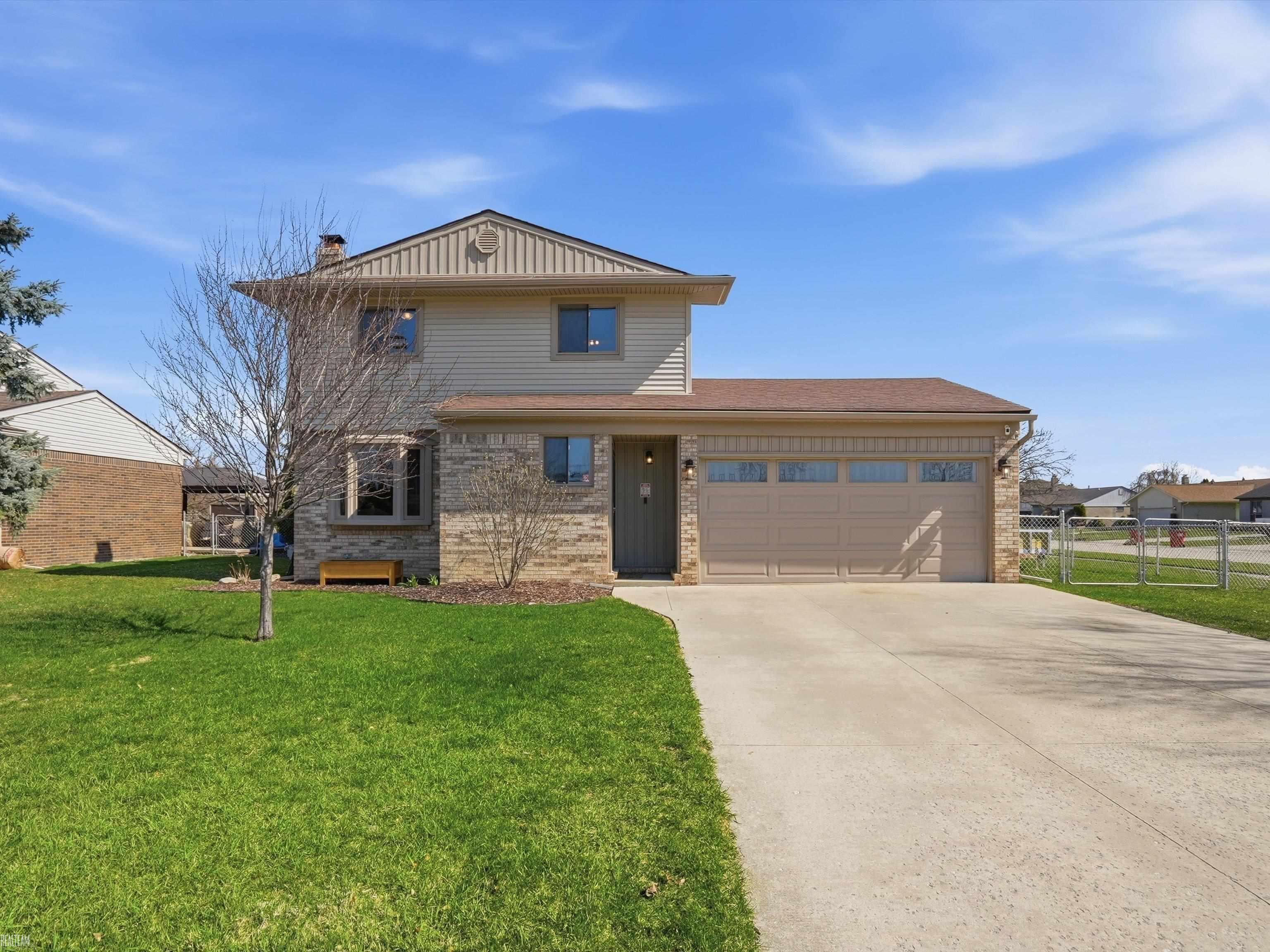 45284 Spagnuolo Road Macomb, MI 48044 - Photo 1 of 22