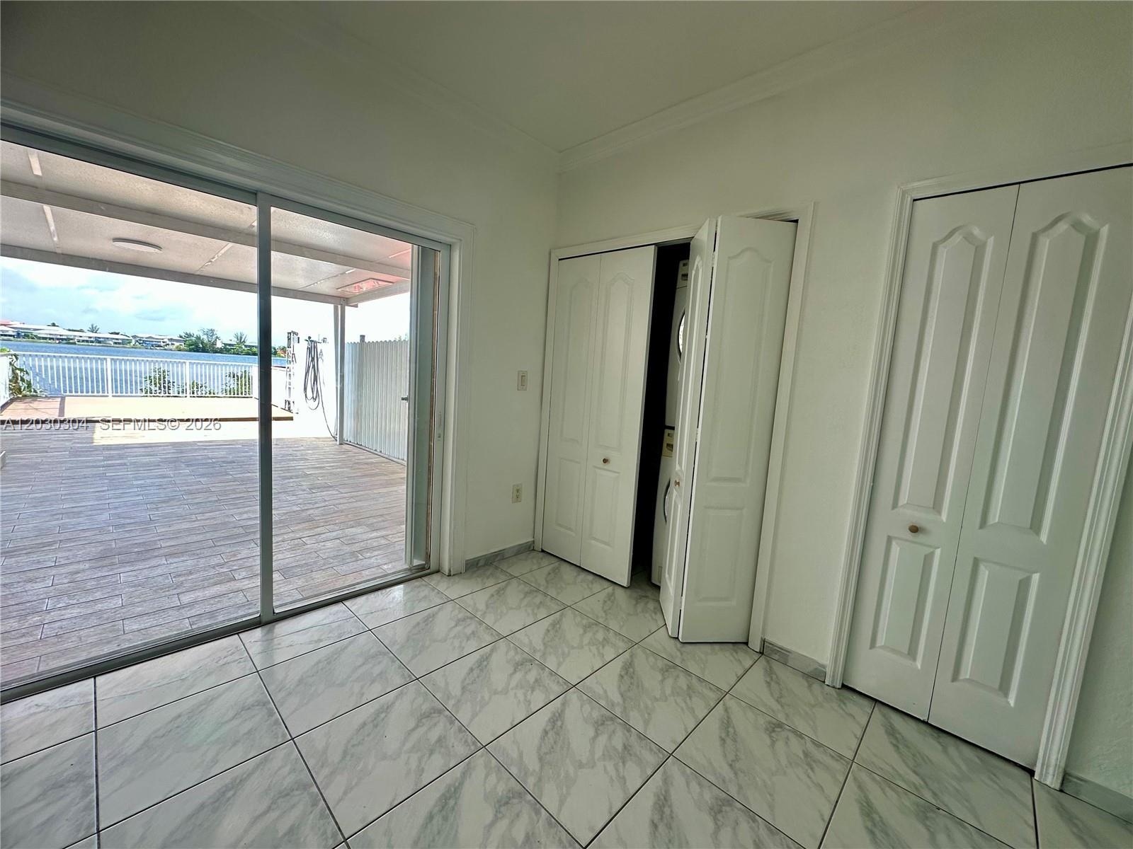 9837 West Okeechobee Road, Unit 805 Hialeah Gardens, FL 33016 - Photo 8 of 33