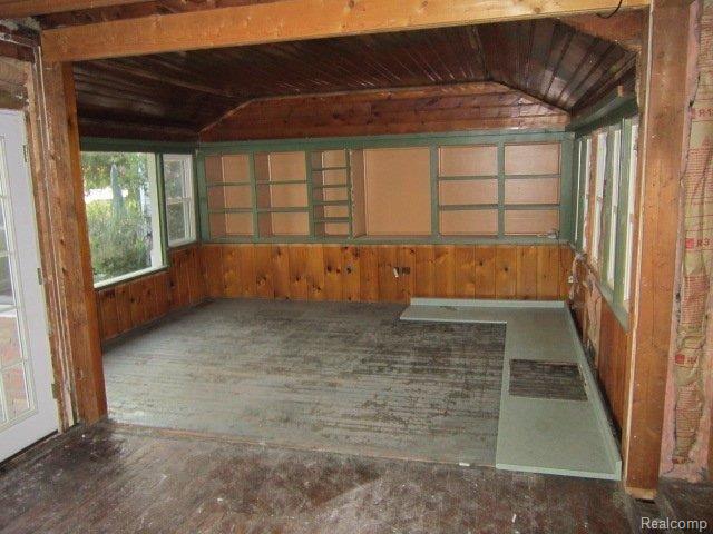5103 Pointe Tremble Road Algonac, MI 48001 - Photo 9 of 24 10.JPG