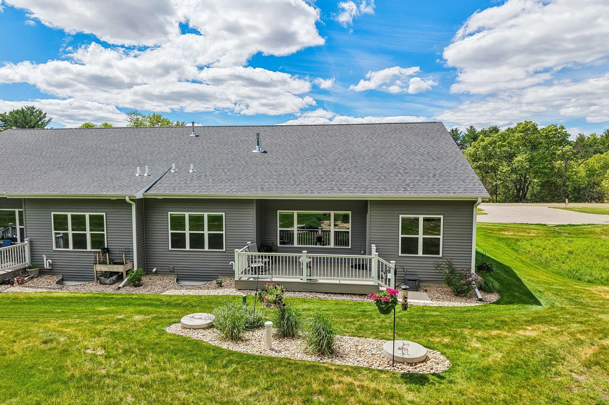N842 Golf, Unit 4 Prairie du Sac, WI 53578 - Photo 55 of 59