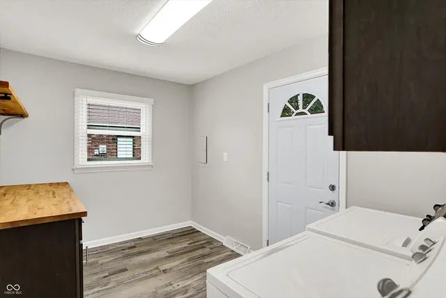 $332,500 | 839 Fernwood Court, Indianapolis, IN 46234