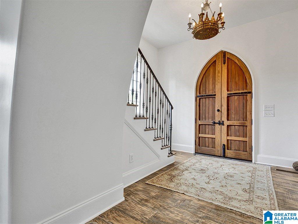 2312 Shades Crest Road Birmingham, AL 35216 - Photo 6 of 49