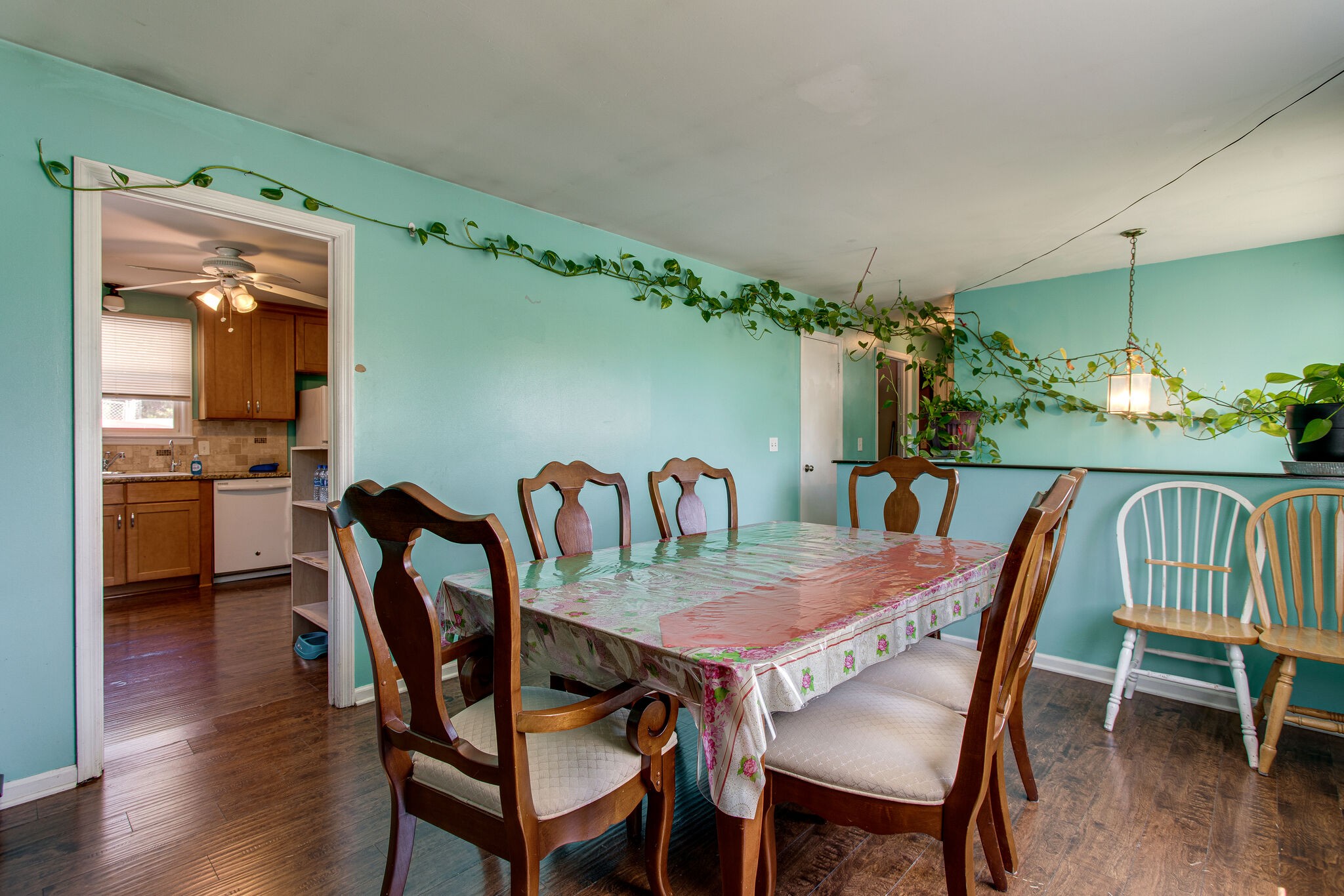 116 Tusculum Road Antioch, TN 37013 - Photo 7 of 27 a dining room with furniture and window