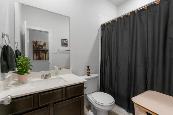 $359,900 | 149 Biscayne Bay Bend, Kyle, TX 78640