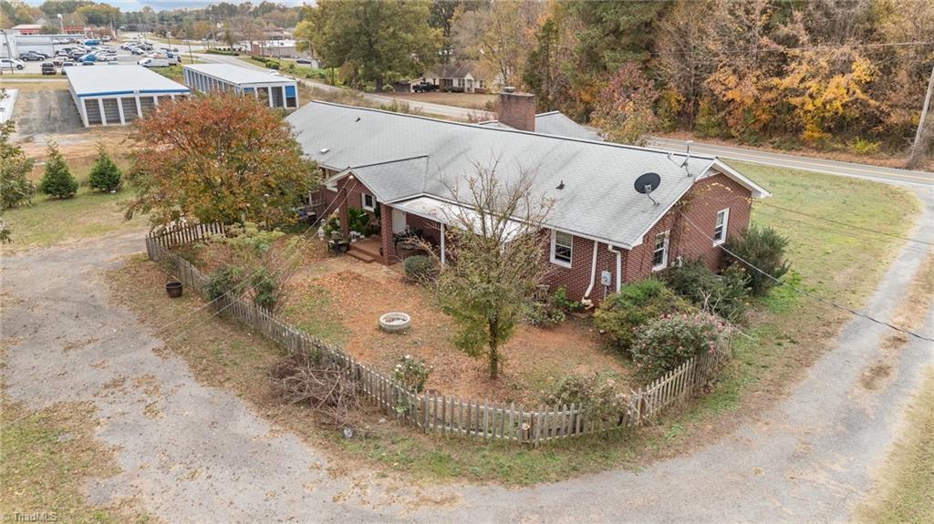 109 Forest Hill Road Lexington, NC 27295 - Photo 12 of 18