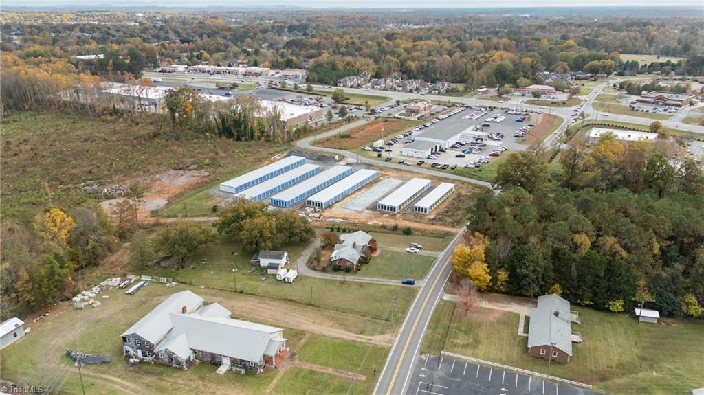 109 Forest Hill Road Lexington, NC 27295 - Photo 9 of 18