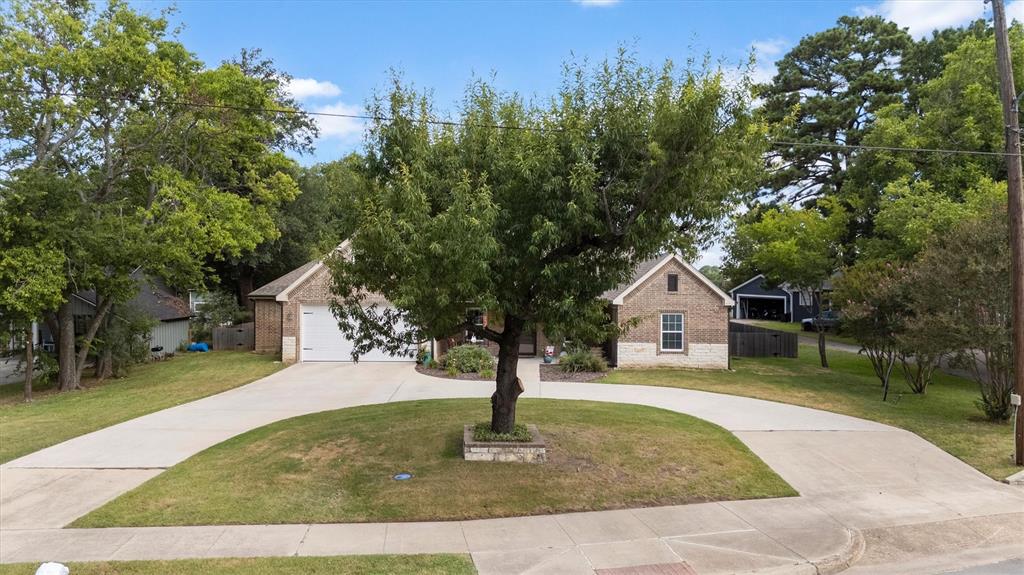 327 Walnut Street Terrell, TX 75160 - Photo 4 of 32