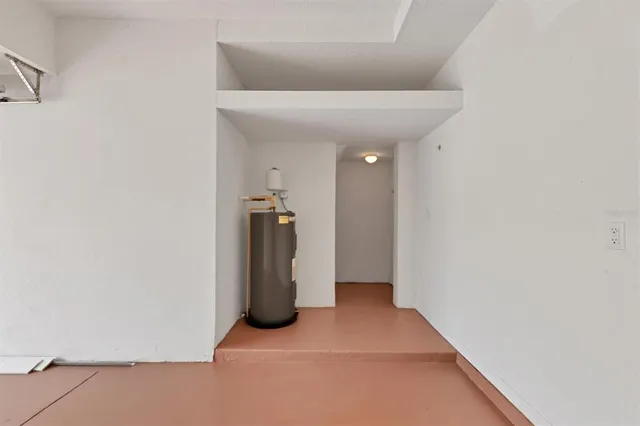 $2,600 | 7269 Fountain Palm Circle, Bradenton, FL 34203