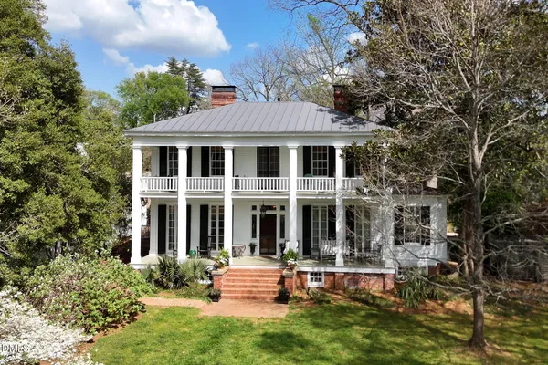 $3,500,000 | 318 North Churton Street, Hillsborough, NC 27278