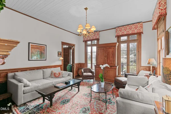 $3,500,000 | 318 North Churton Street, Hillsborough, NC 27278