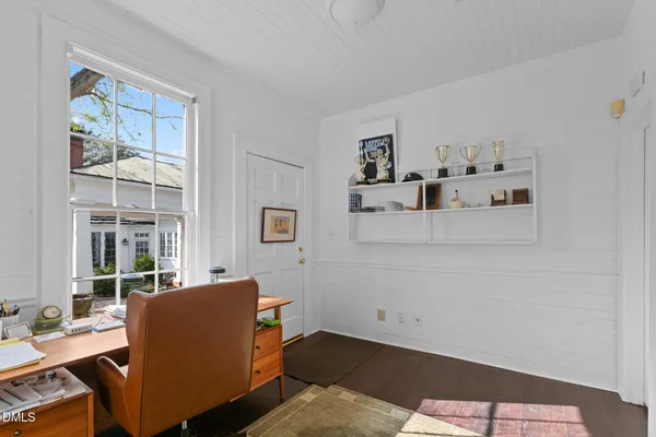$3,500,000 | 318 North Churton Street, Hillsborough, NC 27278