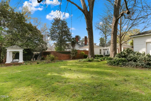 $3,500,000 | 318 North Churton Street, Hillsborough, NC 27278