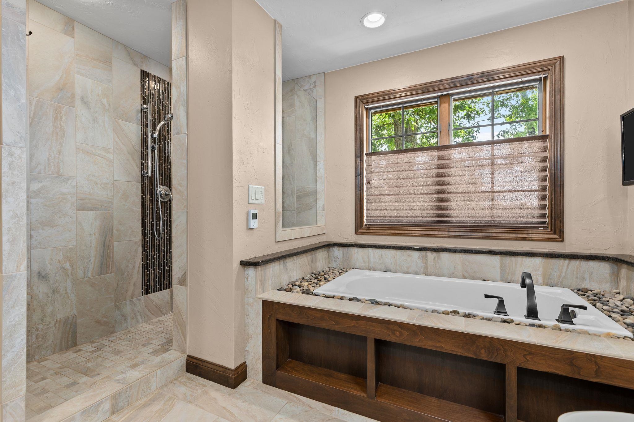 2801 Schaefer Circle Appleton, WI 54915 - Photo 42 of 69