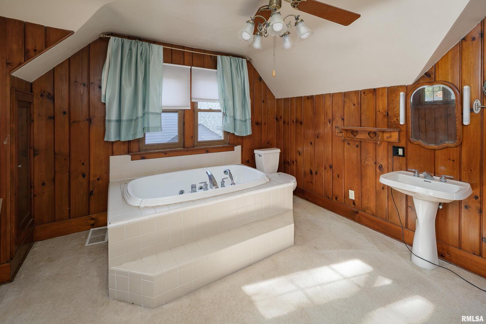 2911 25th Avenue Moline, IL 61265 - Photo 27 of 28