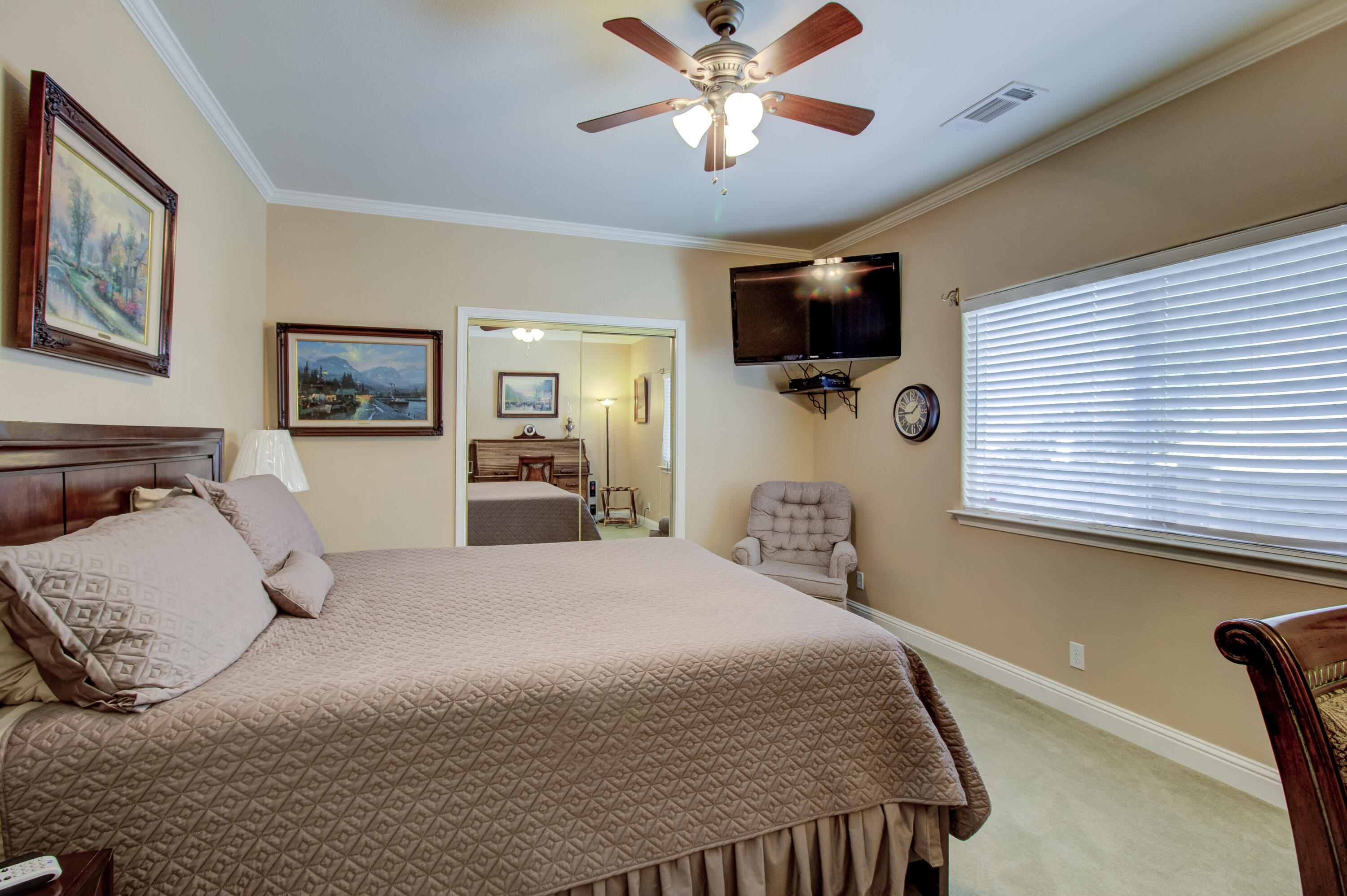 18740 Saddleback Ridge Loop Cottonwood, CA 96022 - Photo 24 of 66 Bedroom 2