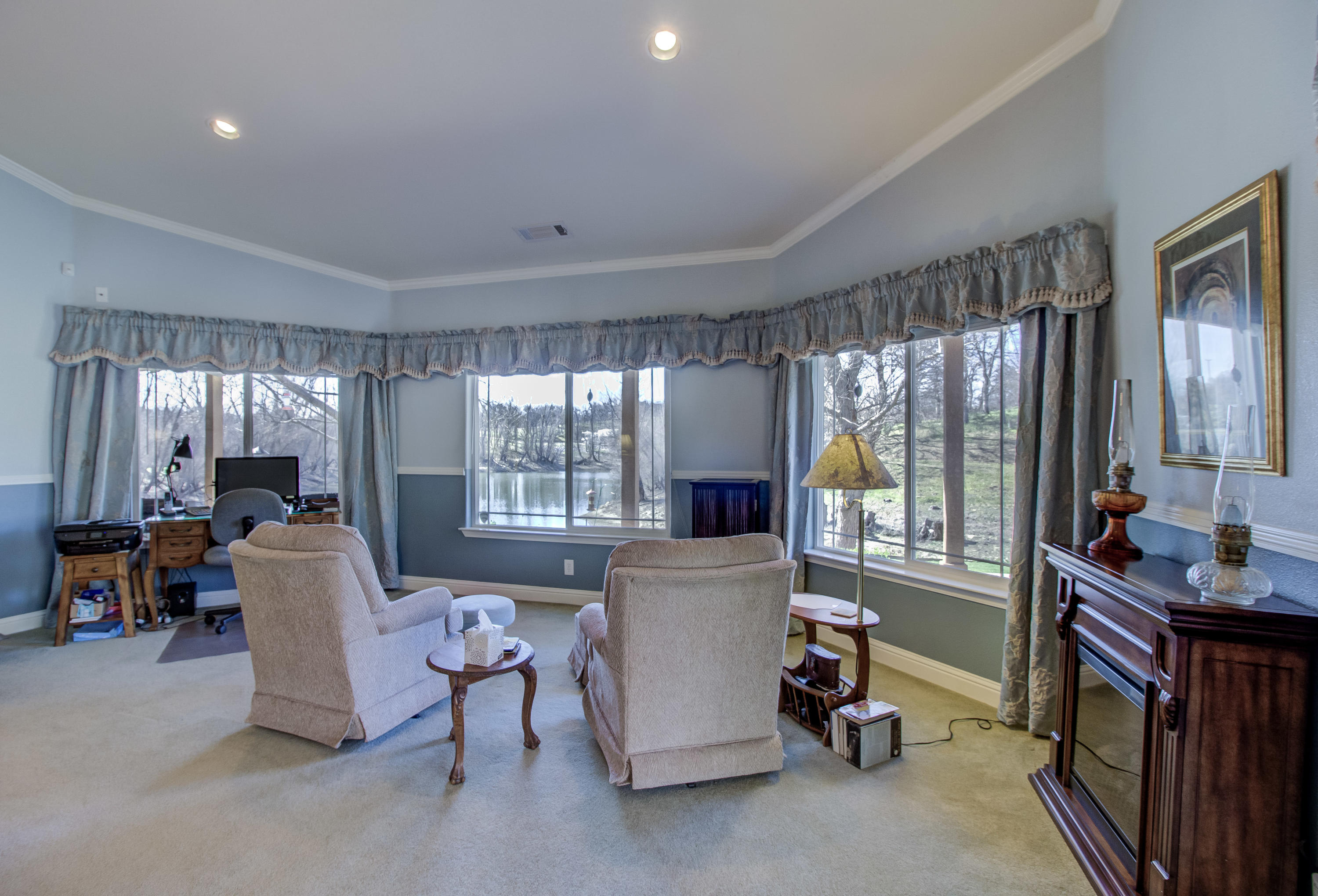 18740 Saddleback Ridge Loop Cottonwood, CA 96022 - Photo 26 of 66 Bedroom 3