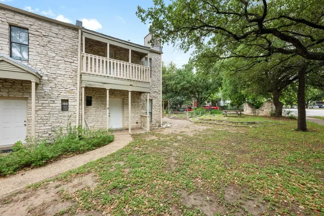 $350,000 | 4401 Speedway, Unit 114, Austin, TX 78751