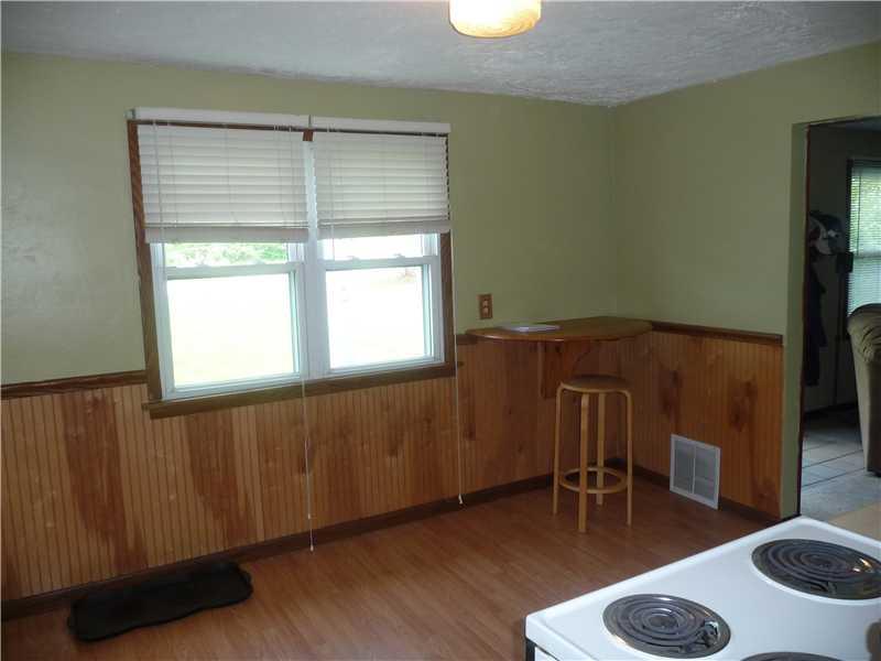 2958 Longview Road Hermitage, PA 16148 - Photo 3 of 12 Kitchen.