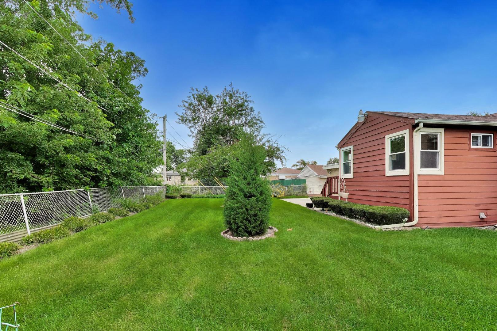 7338 Beckwith Road Morton Grove, IL 60053 - Photo 47 of 51 Gallery Image 47