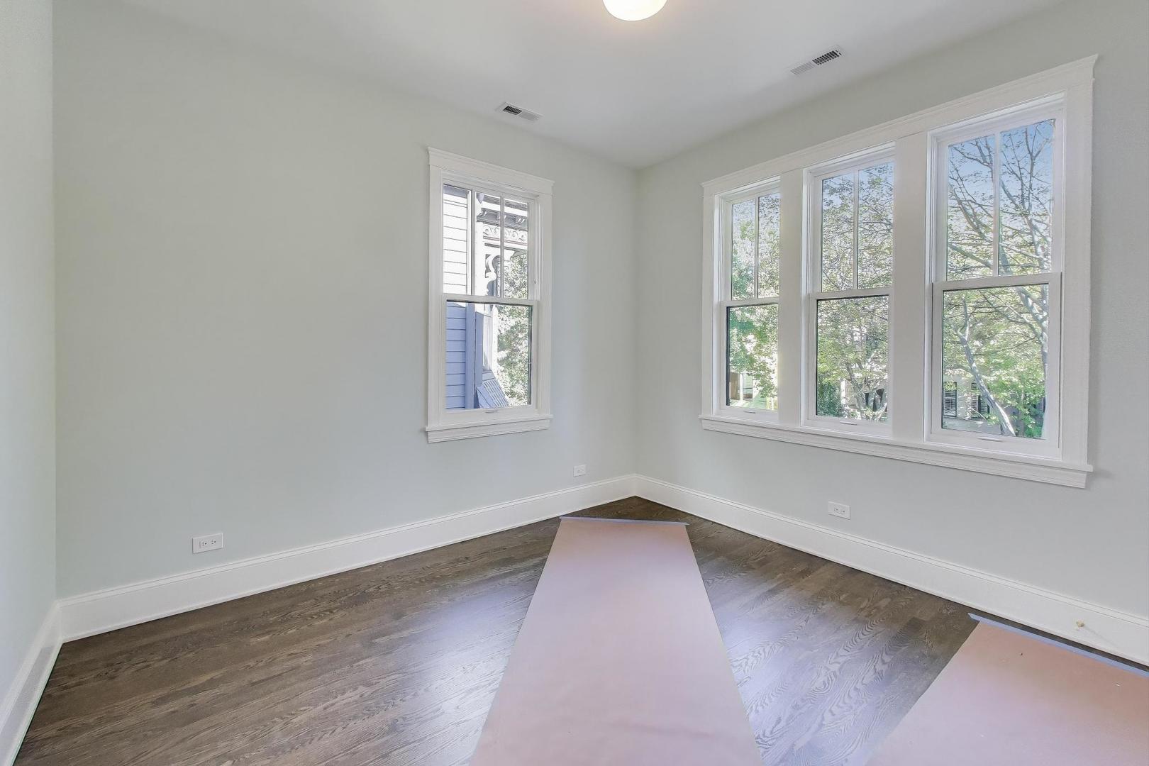 3902 North Hamilton Avenue Chicago, IL 60618 - Photo 27 of 49