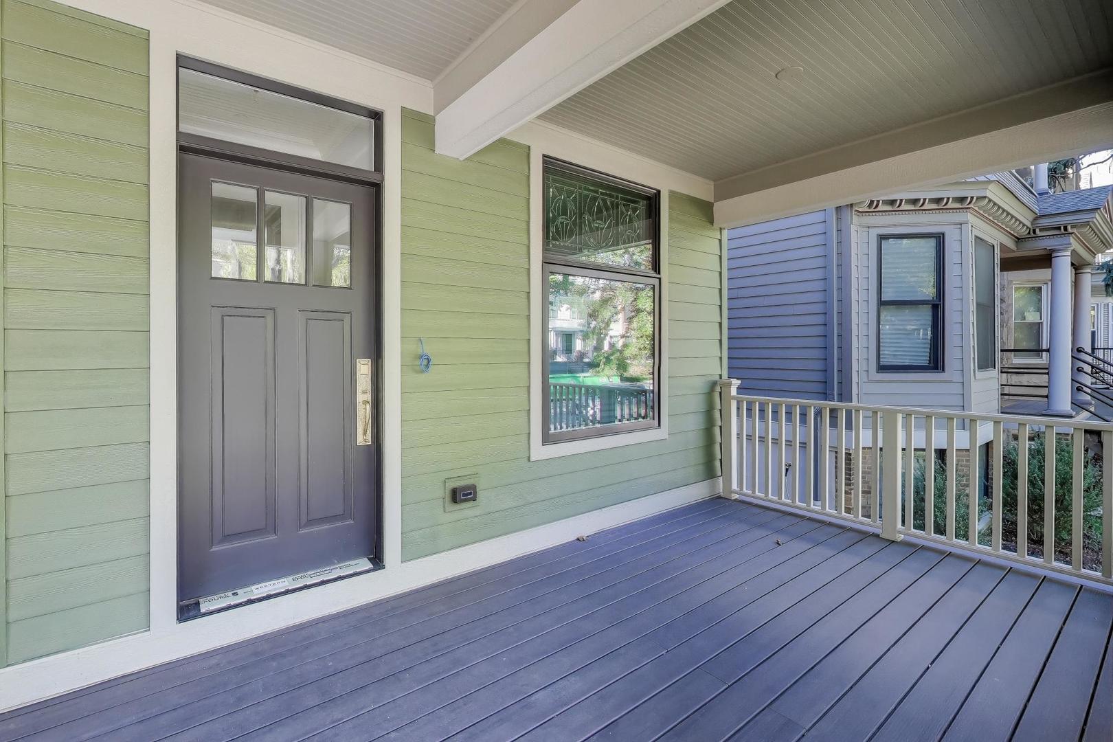 3902 North Hamilton Avenue Chicago, IL 60618 - Photo 3 of 49