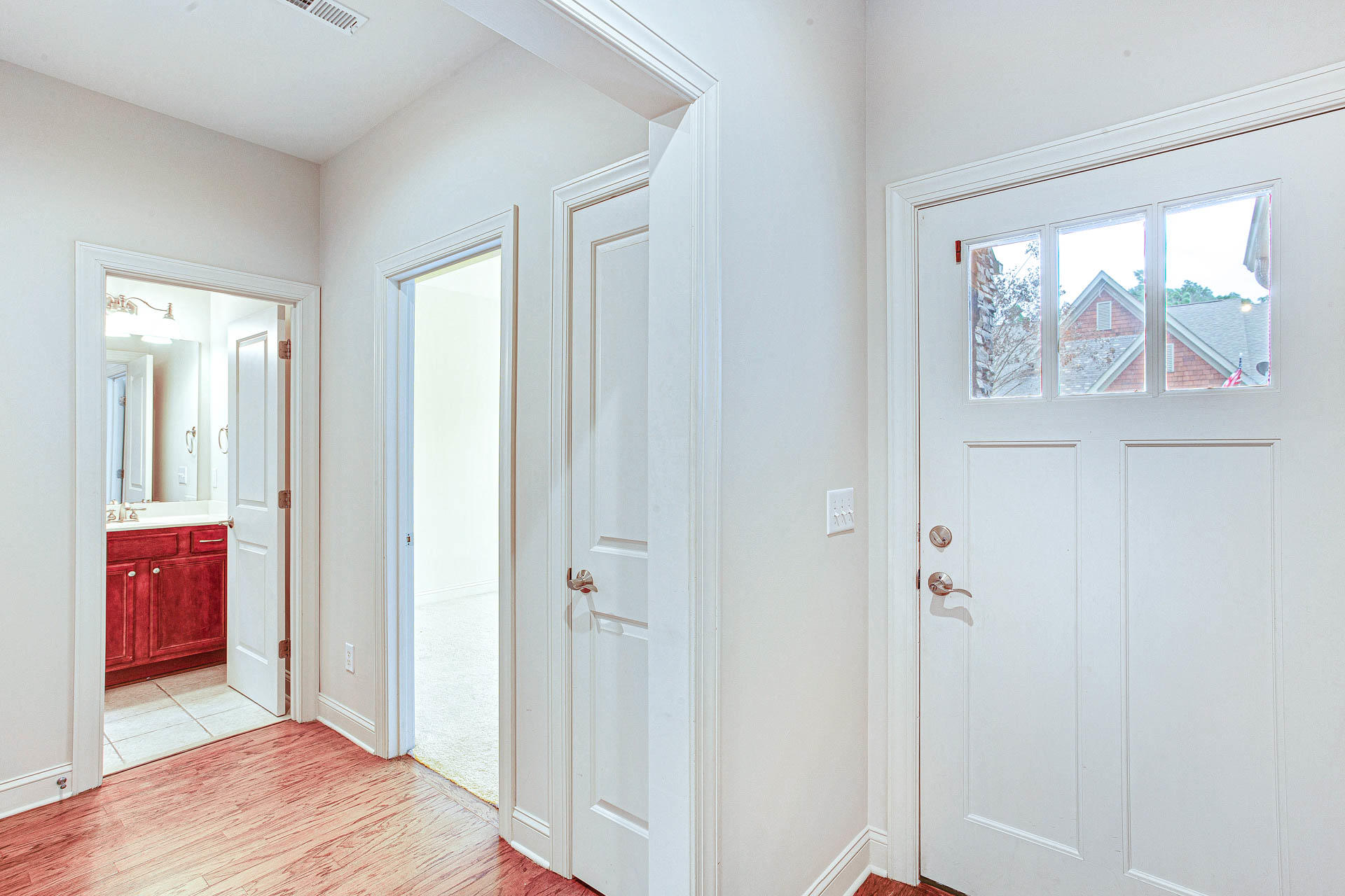 3 Elk Ridge Lane Southern Pines, NC 28387 - Photo 3 of 36 Foyer