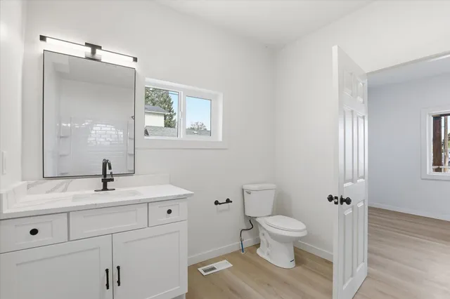 $294,900 | 2811 North Lincoln Street, Spokane, WA 99205