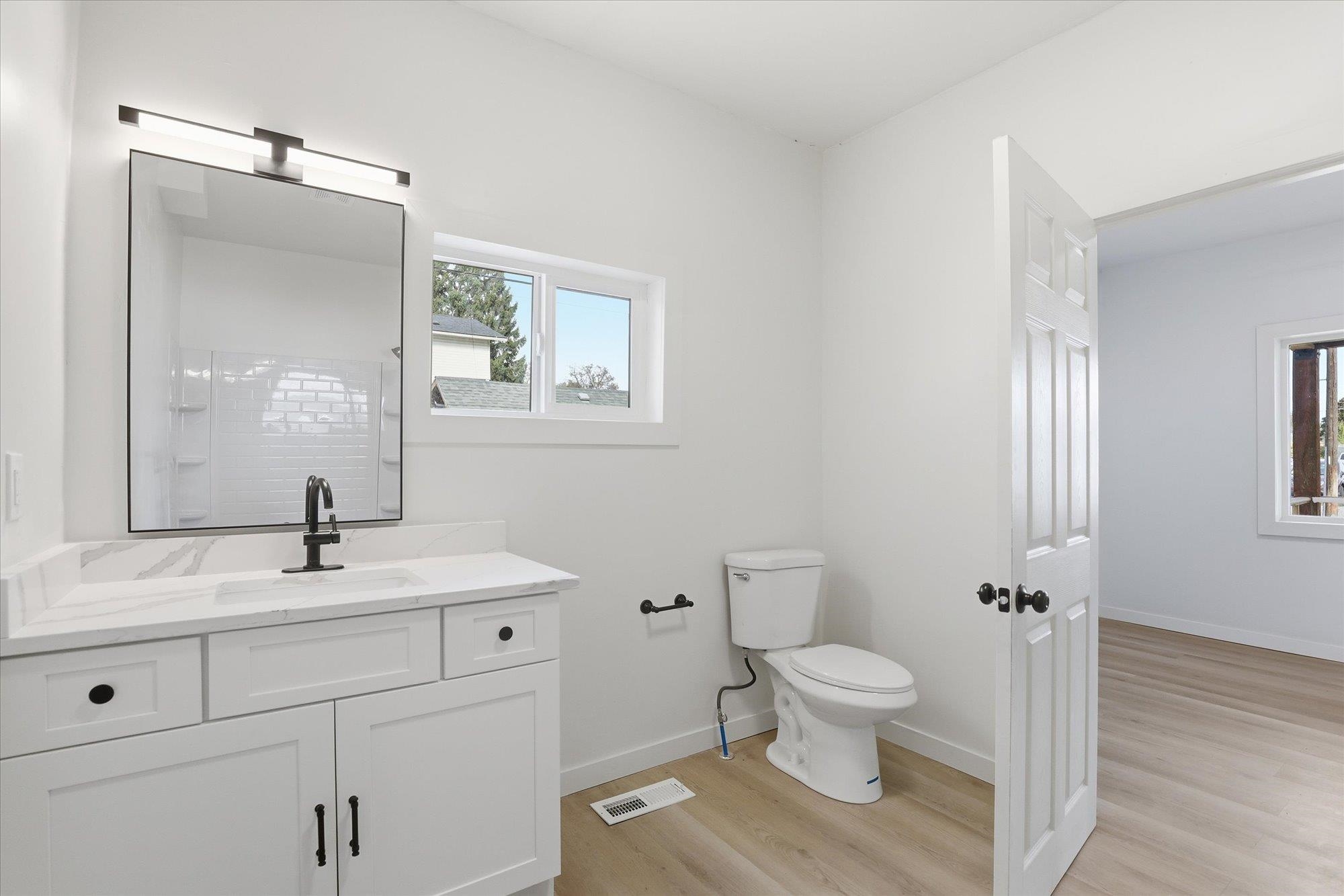 2811 North Lincoln Street Spokane, WA 99205 - Photo 11 of 25