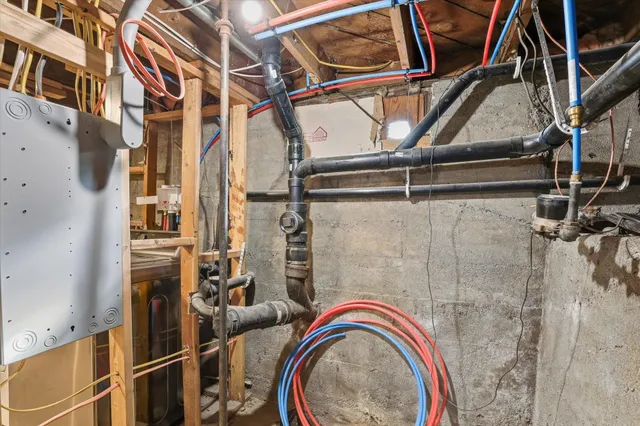 $294,900 | 2811 North Lincoln Street, Spokane, WA 99205