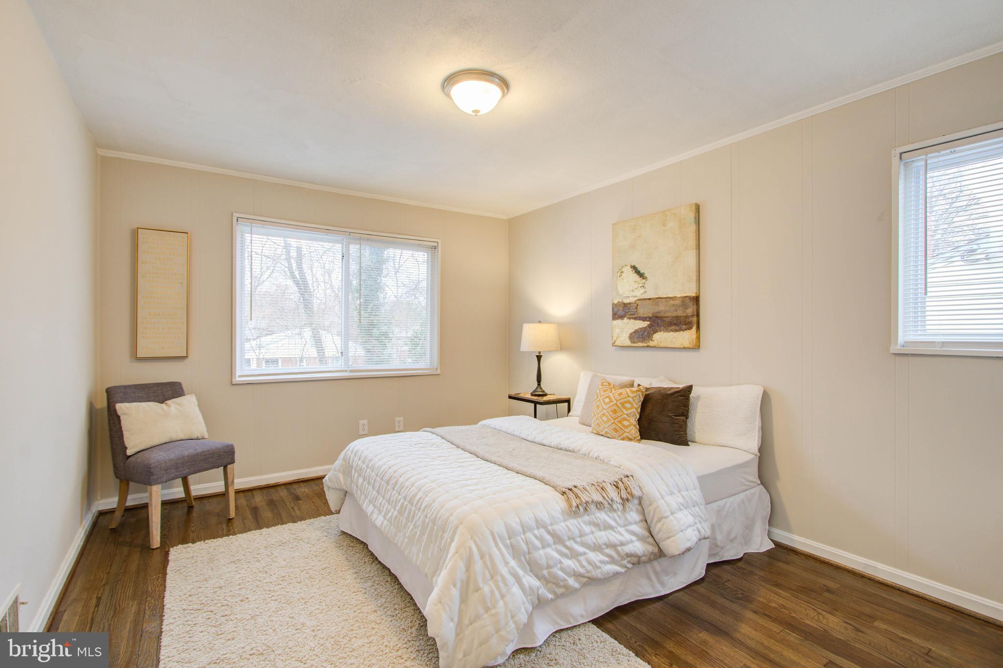 1601 Sanford Road Silver Spring, MD 20902 - Photo 22 of 52 Owner's Suite with Full Bath!