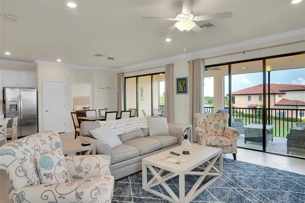 $2,400 | 10042 Crooked Creek Drive, Unit 203, Venice, FL 34293