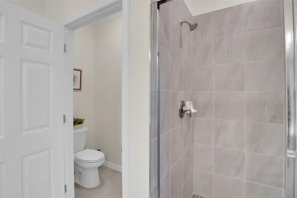 $2,400 | 10042 Crooked Creek Drive, Unit 203, Venice, FL 34293