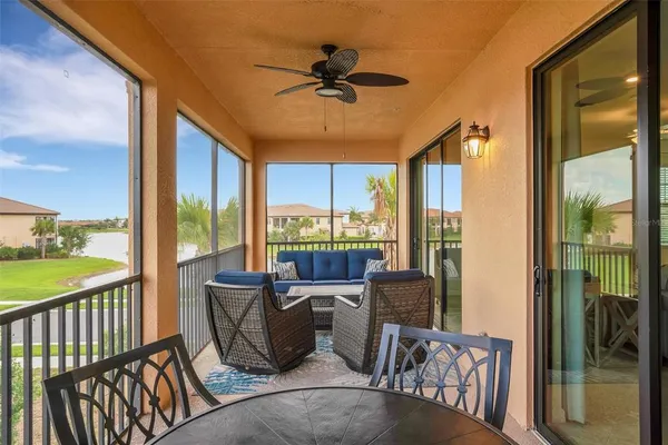 $2,400 | 10042 Crooked Creek Drive, Unit 203, Venice, FL 34293