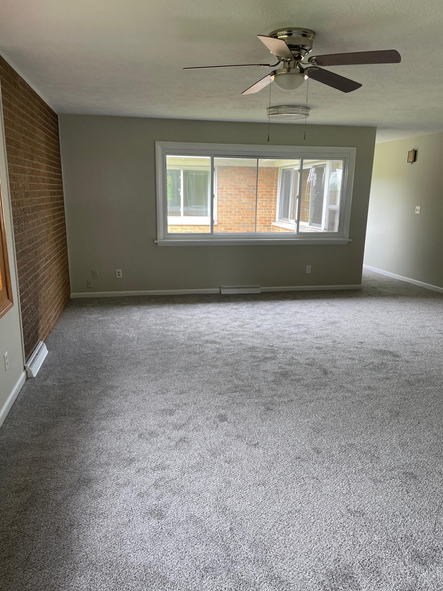 5260 Springfield Jamestown Road Springfield, OH 45502 - Photo 3 of 9
