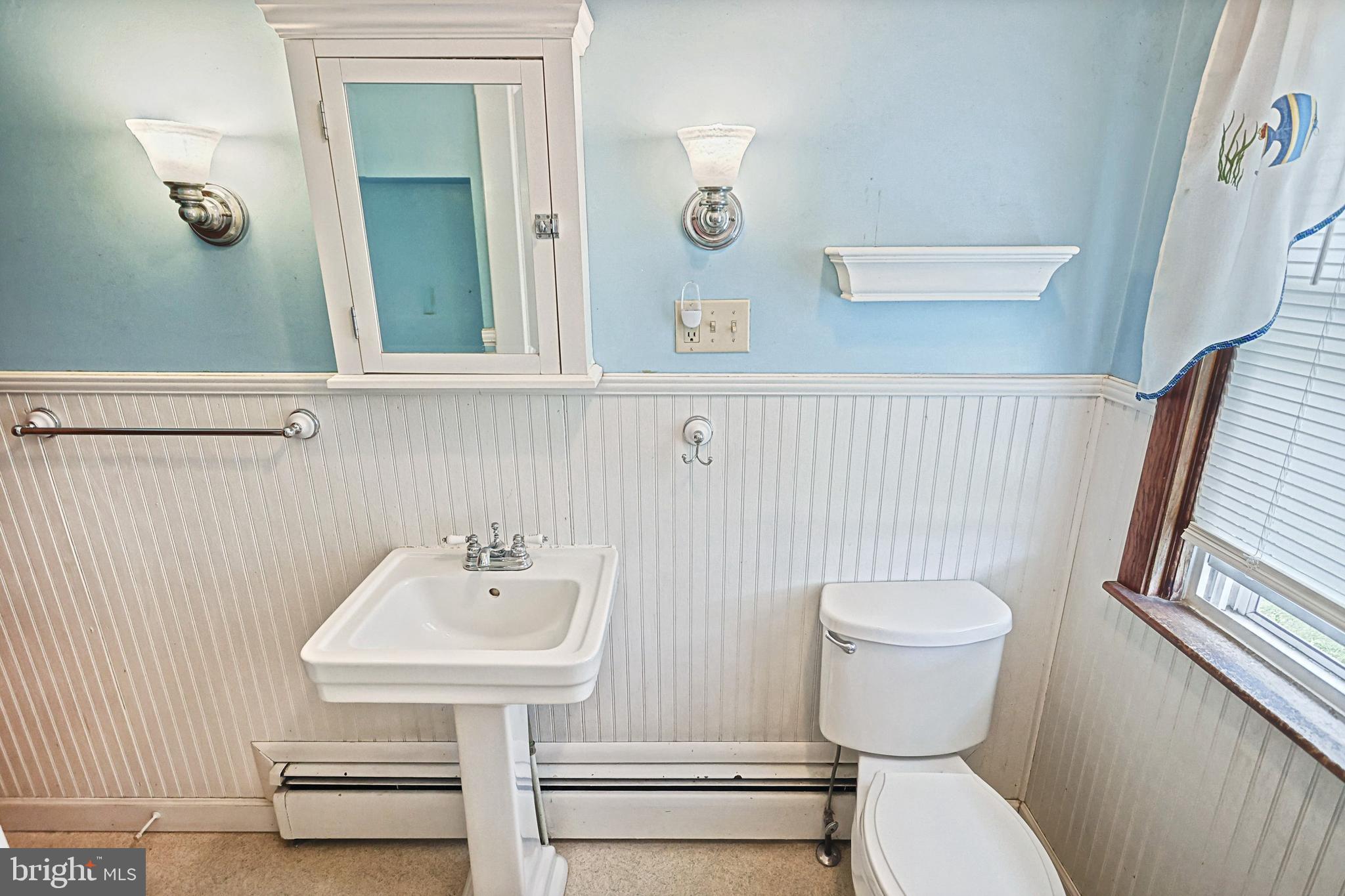 2334 Grantley Road York, PA 17403 - Photo 20 of 36