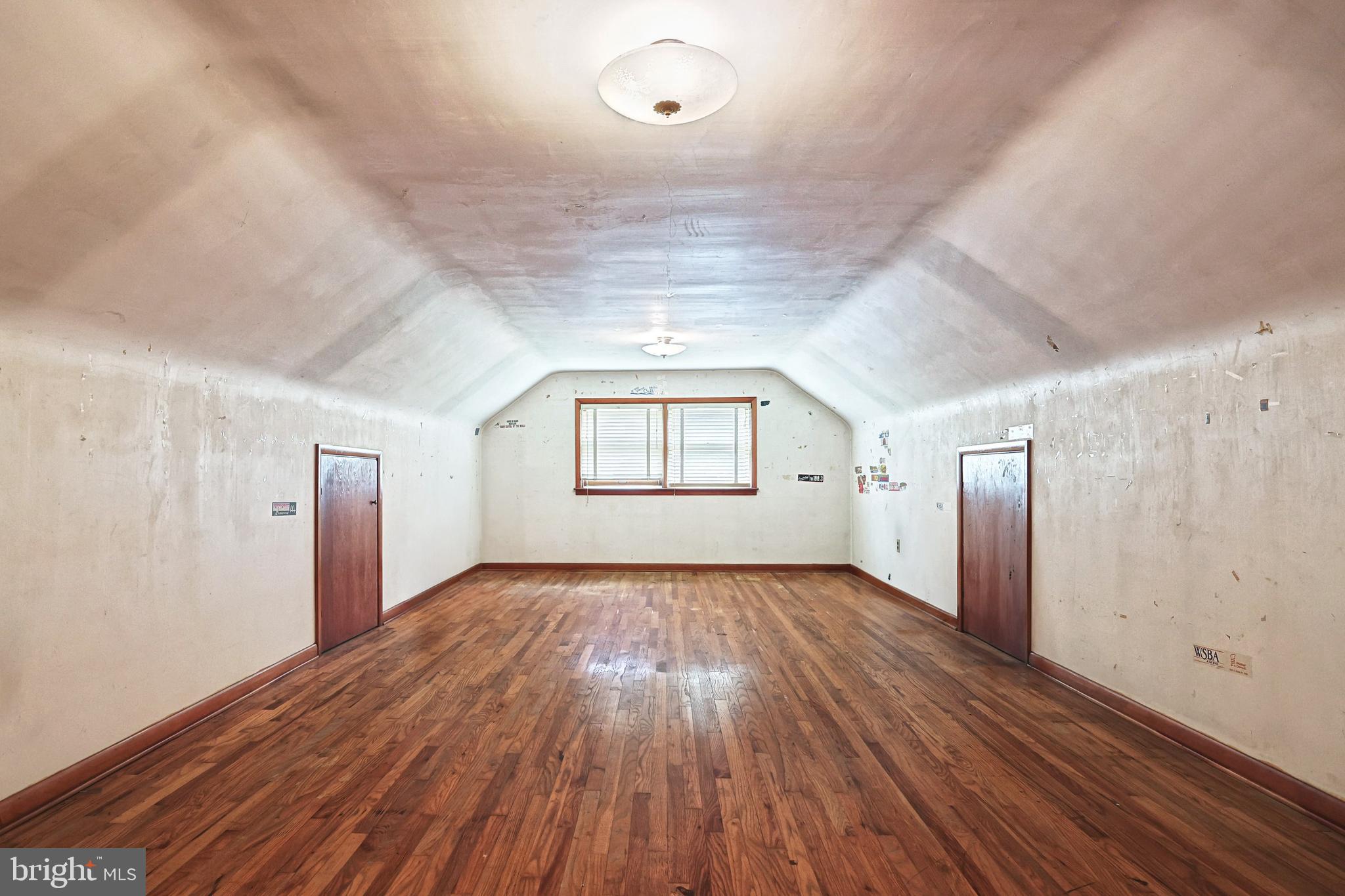 2334 Grantley Road York, PA 17403 - Photo 24 of 36