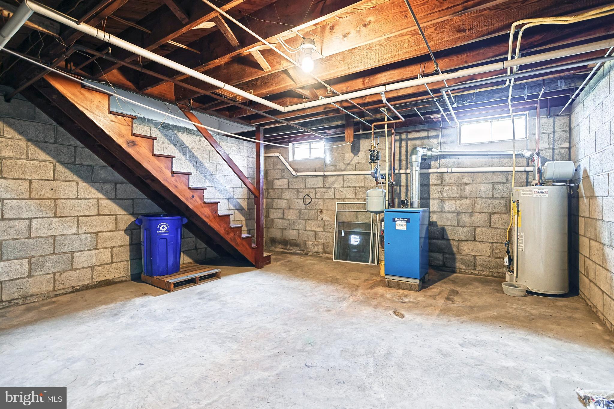 2334 Grantley Road York, PA 17403 - Photo 26 of 36