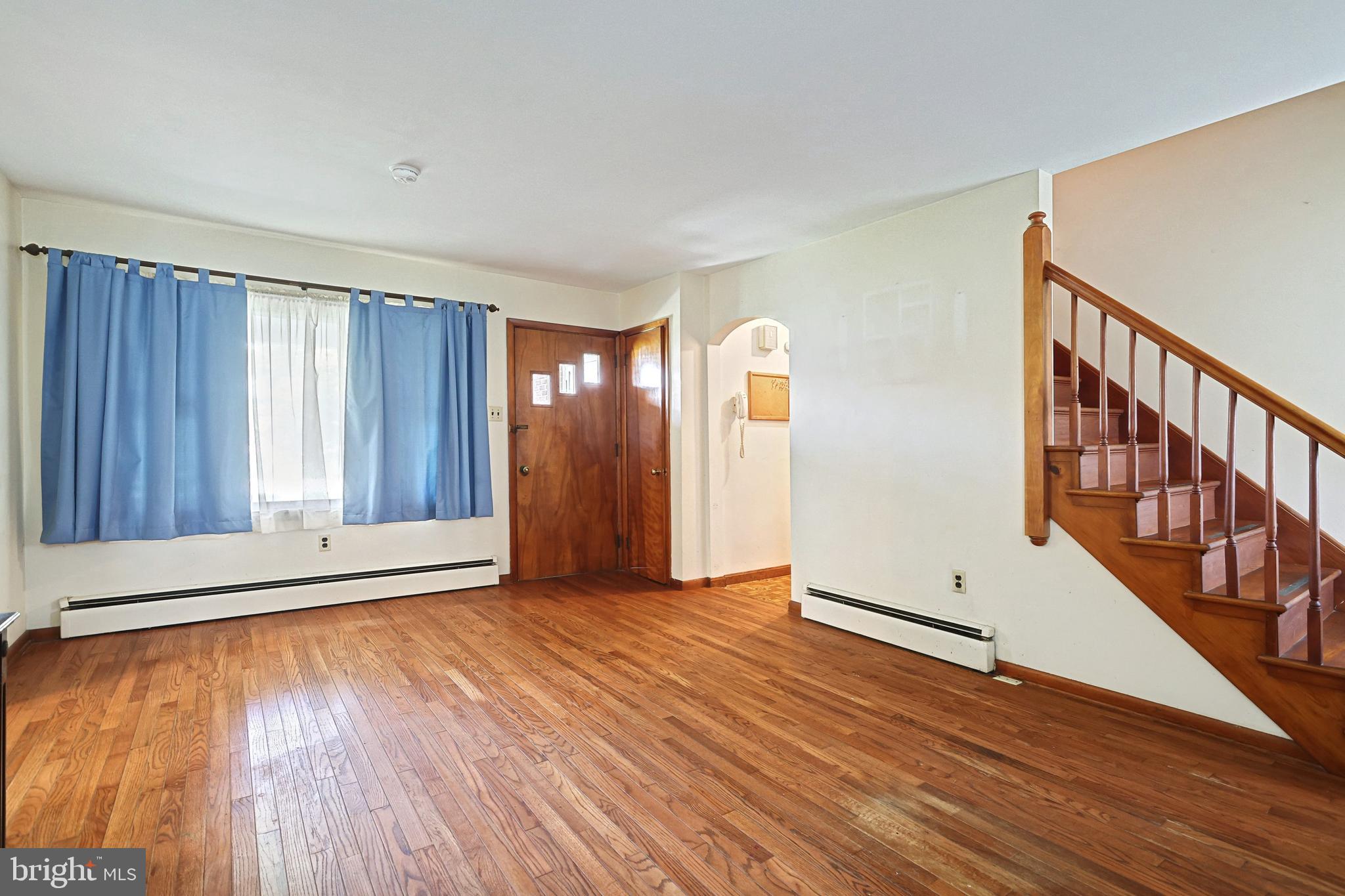 2334 Grantley Road York, PA 17403 - Photo 9 of 36