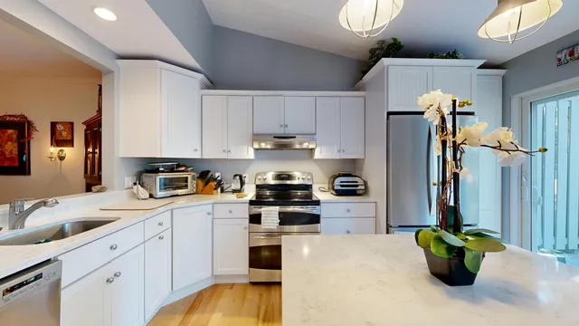 $799,000 | 52 Blueberry Cove Road, Unit 52, Yarmouth, ME 04096