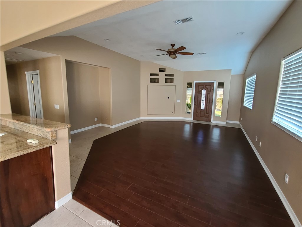 21545 Como Street Wildomar, CA 92595 - Photo 2 of 42