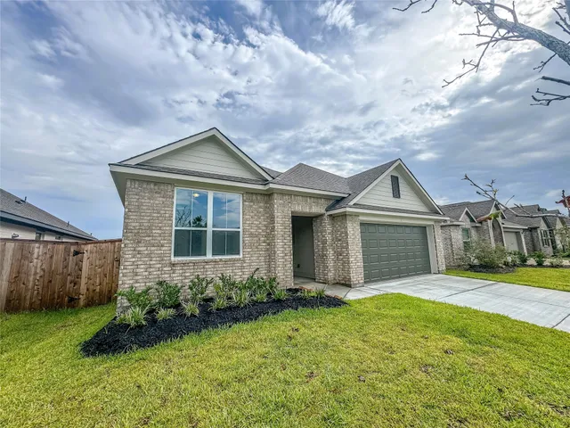 front view of house with a yard