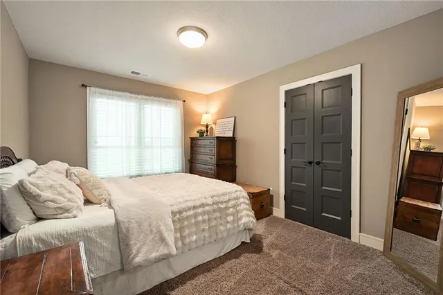 $699,000 | 214 Southwest Roosevelt Ridge, Lee's Summit, MO 64081